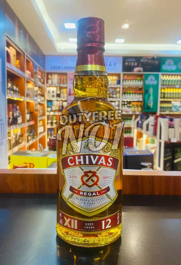 Chivas Regal 12 Year (70cl) - Image 2