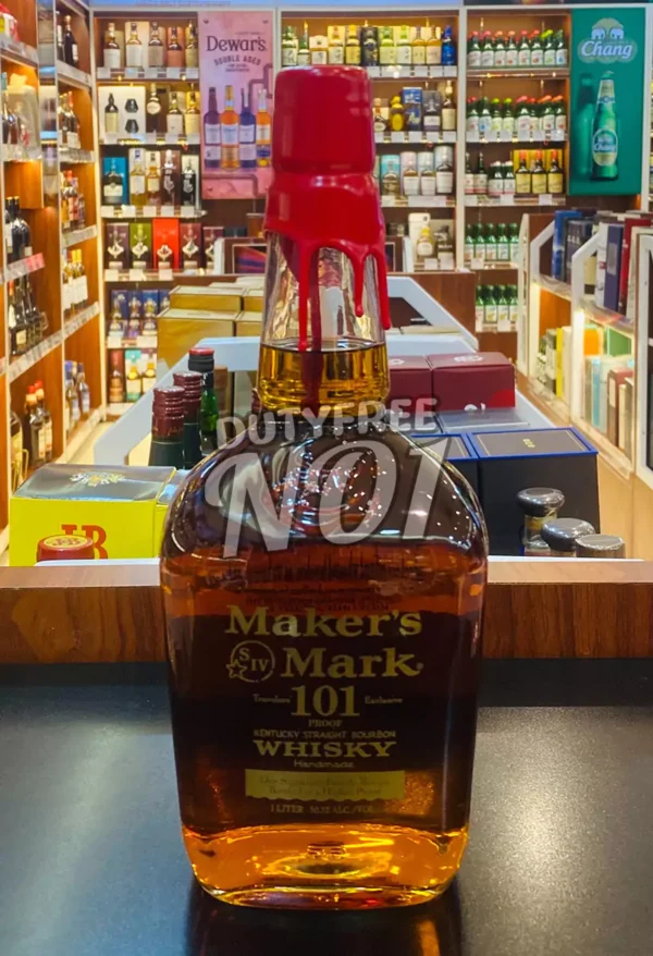 Maker's Mark 101 Proof (1L) - Image 3