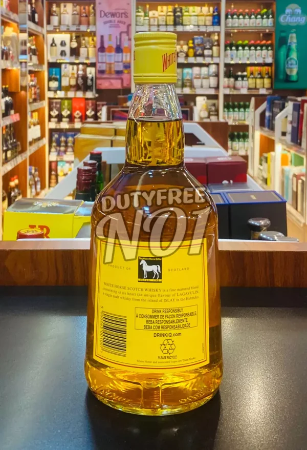 White Horse Fine Old (75cl) - Image 2